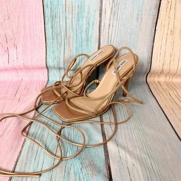 Steve Madden rose gold rhinestone strappy stiletto sandals - Picture 1 of 11
